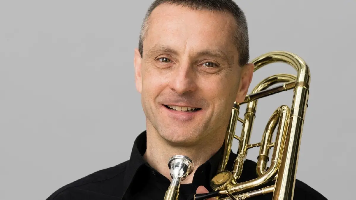 Fej&eacute;r Andr&aacute;s