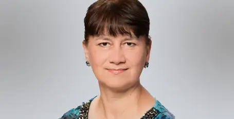 B&ouml;sz&ouml;rm&eacute;nyi Judit